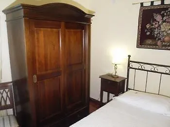 Marchese Sala Oda ve Kahvaltı 2*