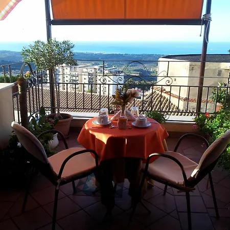 Marchese Sala Oda ve Kahvaltı Agrigento